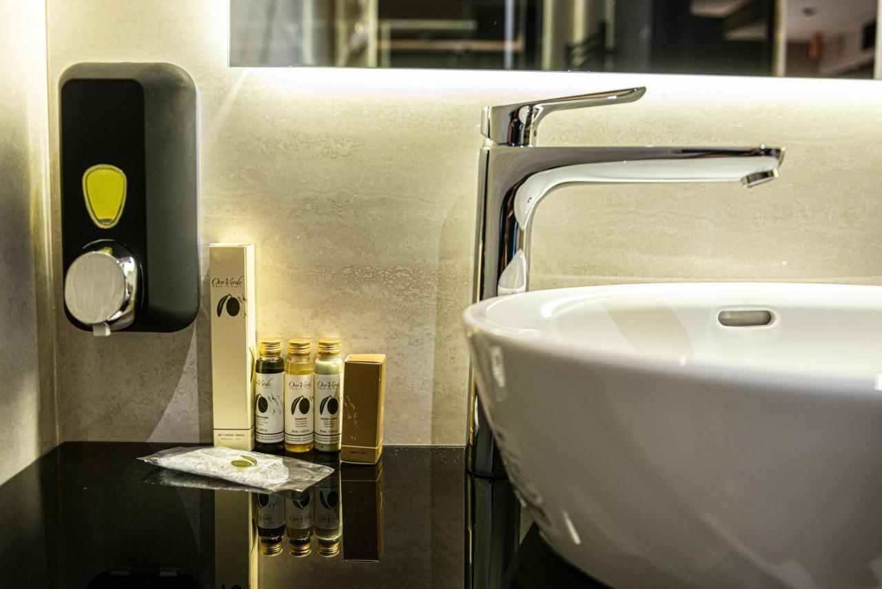 Marconio Wellness Private Pool & Spa - City Center ベオグラード エクステリア 写真