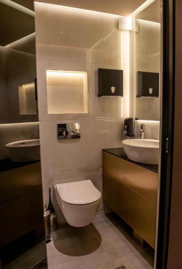 Marconio Wellness Private Pool & Spa - City Center ベオグラード エクステリア 写真